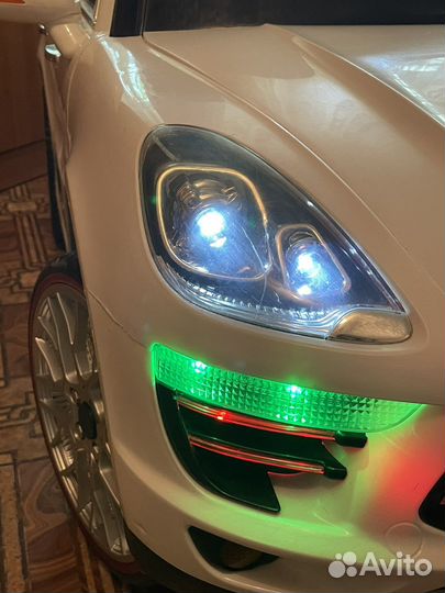 Детский электромобиль джип