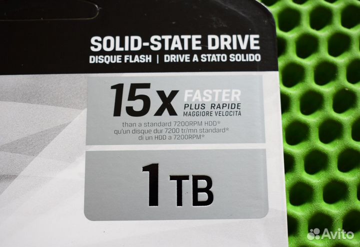 KingSton 1 тб KC600 2.5