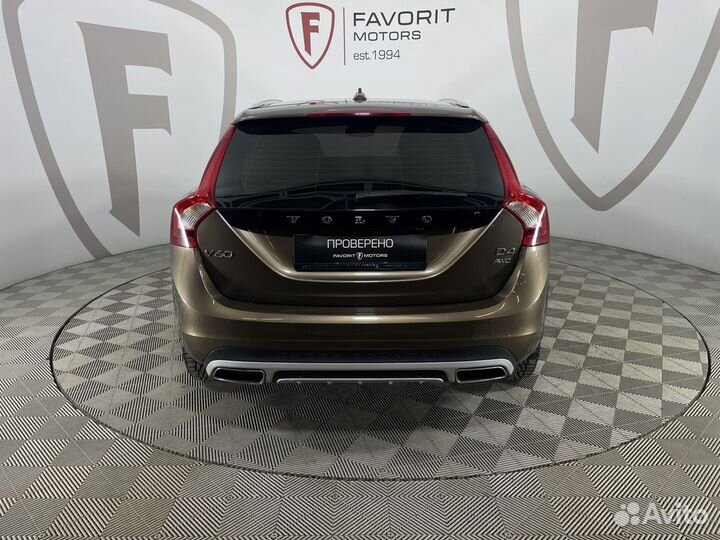 Volvo V60 Cross Country 2.4 AT, 2018, 177 000 км