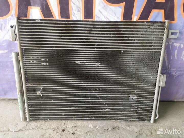 Jeep grand cherokee wk2 радиатор кондиционера