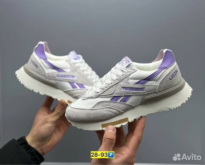 Кроссовки Reebok lx2200 женские