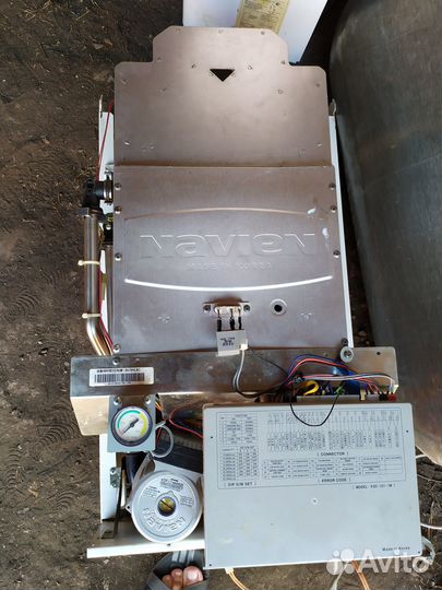 Газовый котел navien б/у и газовую плиту б/у
