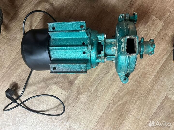 Akitajp akdmjp - 30 (2200 Вт) жерновая мукомолка