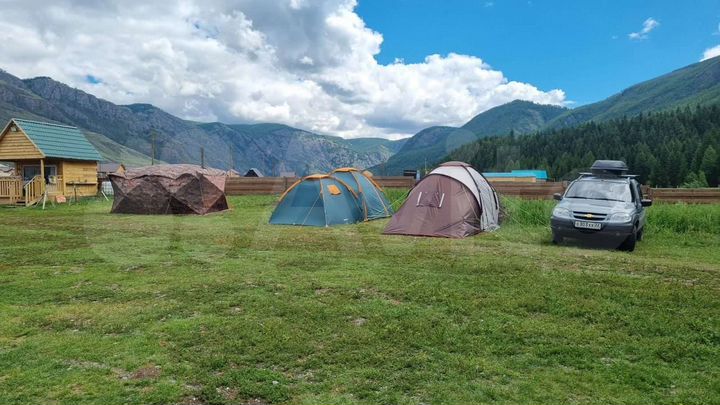 Машиноместо, > 30 м²