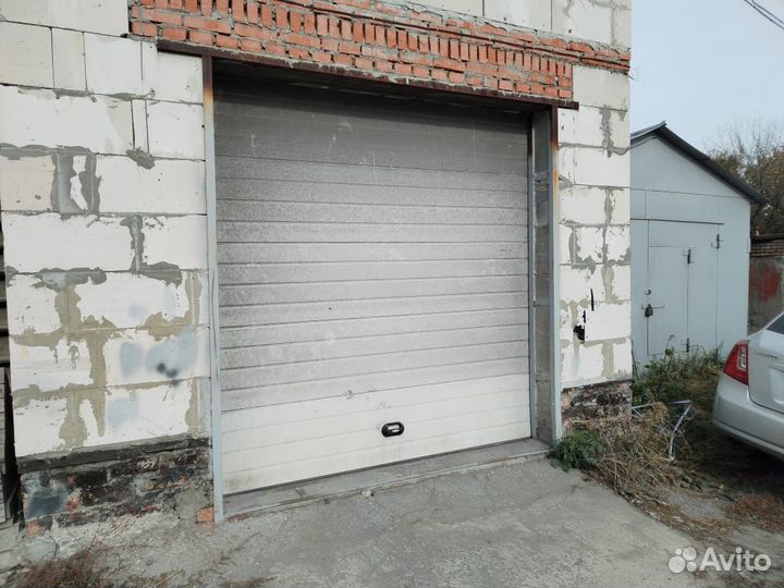 Секционные ворота бу