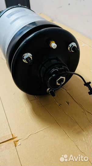 Задняя пневмостойка Land Rover Discovery 3/4 с ACE