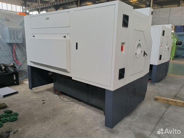 Токарный станок с чпу