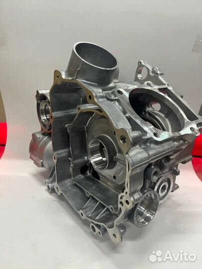 Картер двигателя Grizzly 550/700 Viking 700