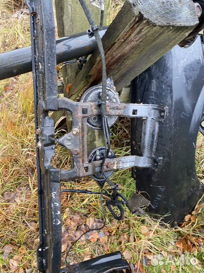 Панель передняя (телевизор) Mercedes W220