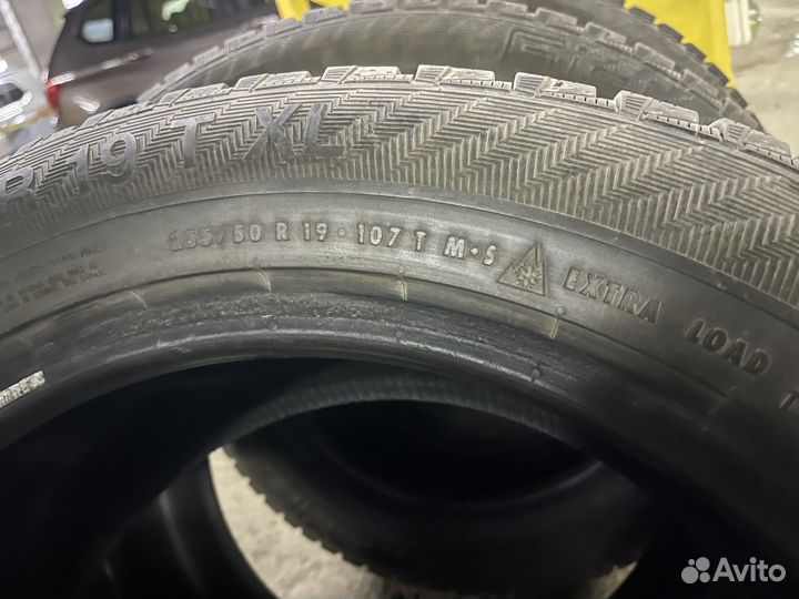 Gislaved Nord Frost 200 SUV 255/50 R19 107T