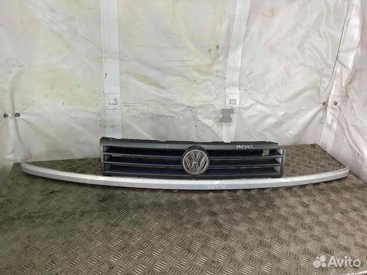 Решетка радиатора Volkswagen Vento