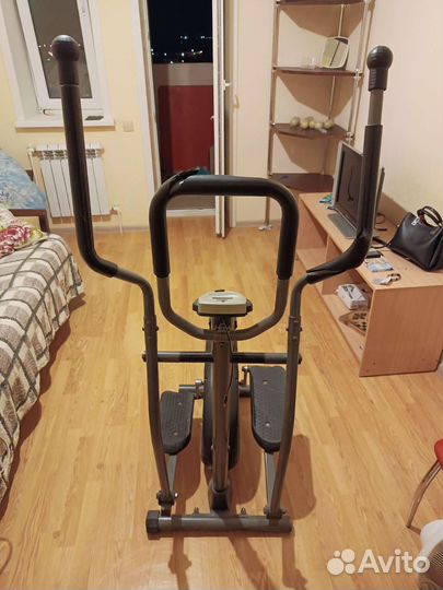 Эллиптический тренажер torneo