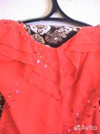 Продам платье