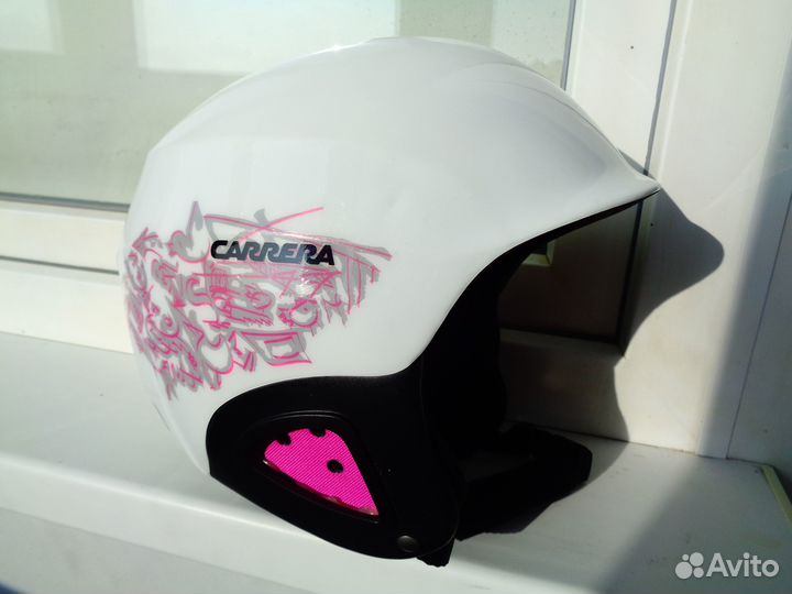 Горнолыжный/сноубордический женский шлем Carrera