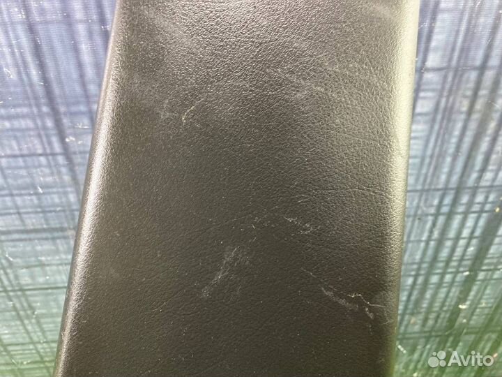 Обшивка салона правая Audi A6 C5 ASN 2002