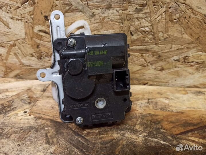 Привод заслонки отопителя Hyundai Tucson 1