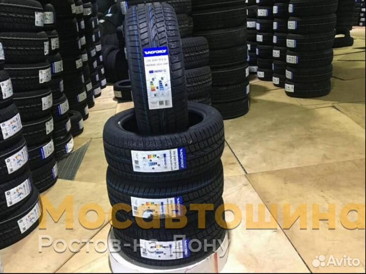 Windforce Snowblazer UHP 235/45 R17 97V