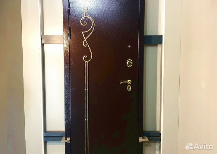 Дверь входная