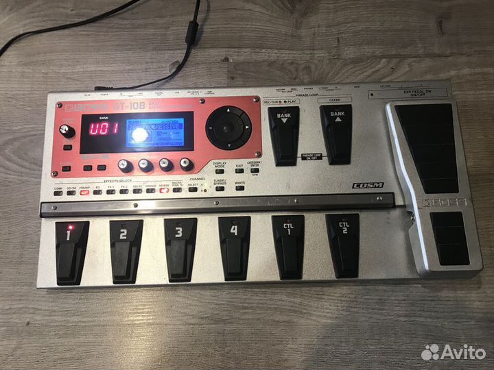 Boss GT-10B Бас гитарный процессор