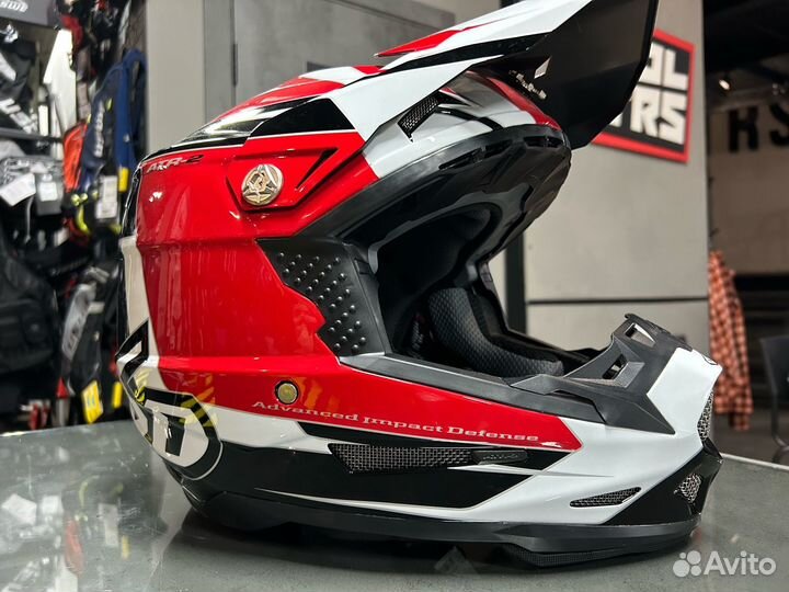 Шлем кроссовый 6D ATR-2 Impact Red