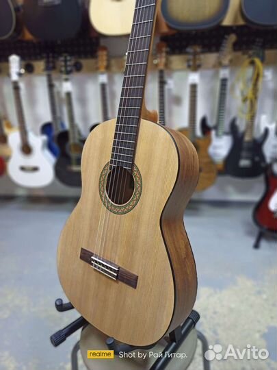 Классическая гитара yamaha c40м