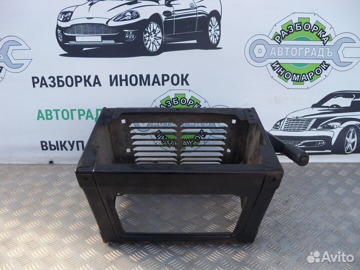 Тумба водительского сидения Peugeot Boxer 99г