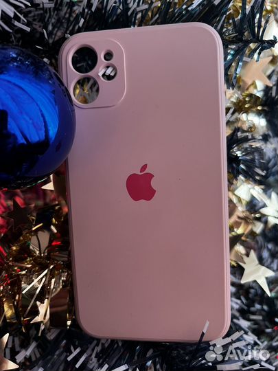 Чехол на iPhone 11