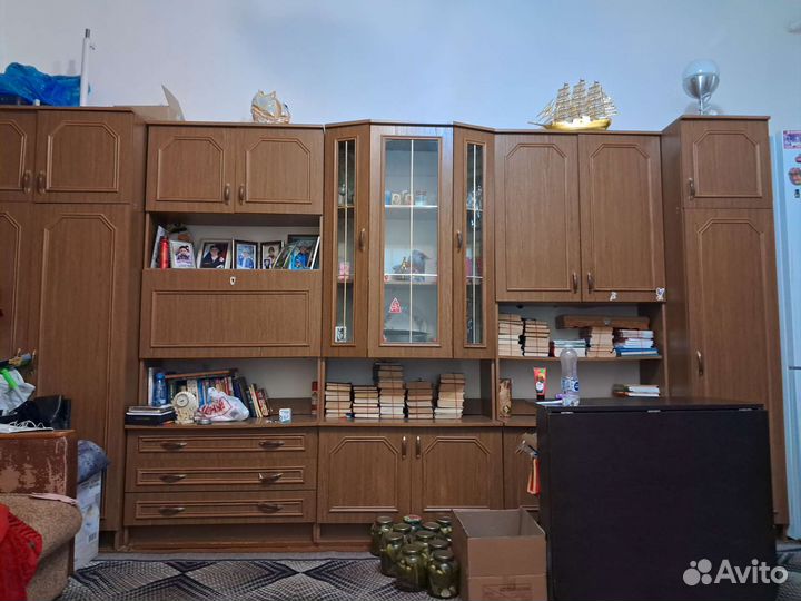 Стенка в гостиную, горка, прихожая