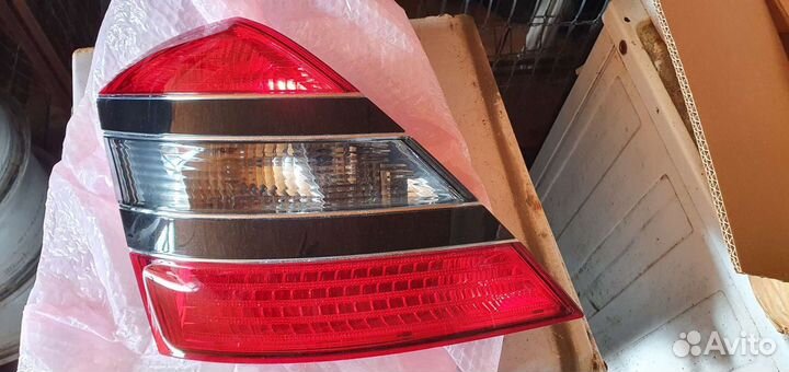 Задние фары на mercedes s 221