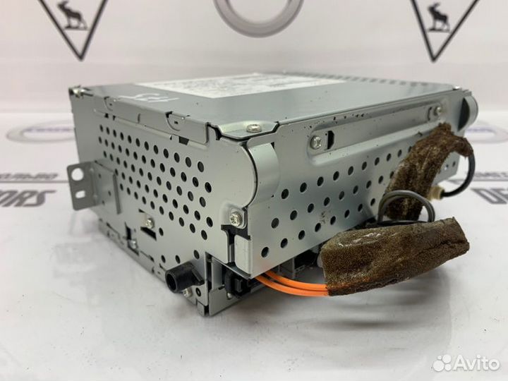 CD магнитола медиаплеер радиоприёмник Volvo XC70