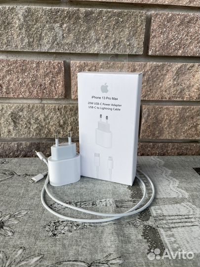 Быстрая зарядка iPhone 20w с lighting