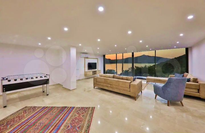 Дом 105 м² на участке 2 сот.