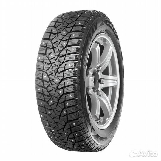 Bridgestone Blizzak Spike-02 SUV 225/65 R17