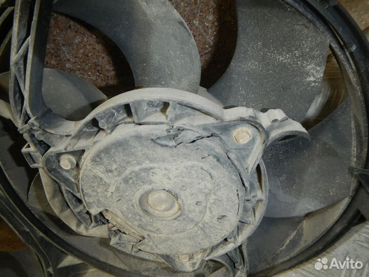 Вентилятор радиатора в сборе с диффузором Land Rover Freelander