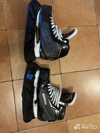 Вратарская хоккейная форма