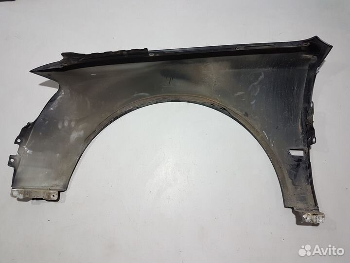 Крыло переднее правое битое ауди а8 audi a8