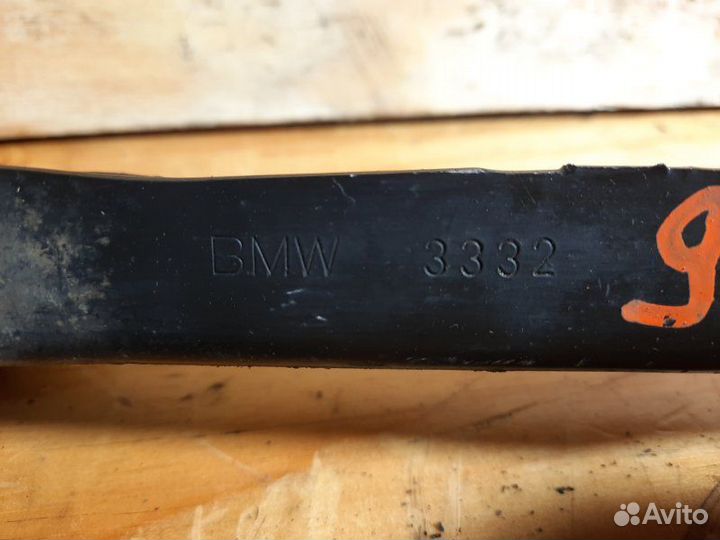 Рычаг подвески прав. зад. BMW 325