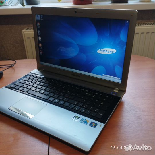 Ноутбук samsung RV 511