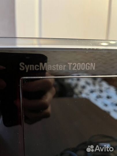 Монитор Samsung SynkMaster T200GN