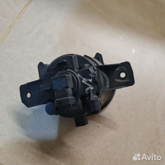 Фара противотуманная левая передняя Nissan