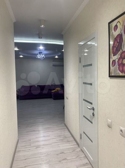 3-к. квартира, 95 м², 10/12 эт.