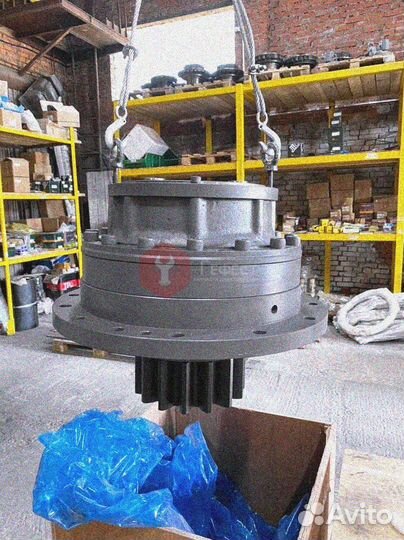 Редуктор поворота Doosan DX225LC K1004160A