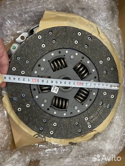 Комплект сцепления Chevrolet Camaro 24271358