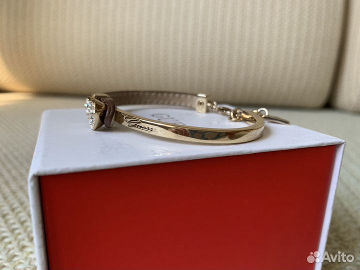 Браслет Guess