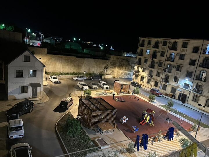 2-к. квартира, 64 м², 5/5 эт.