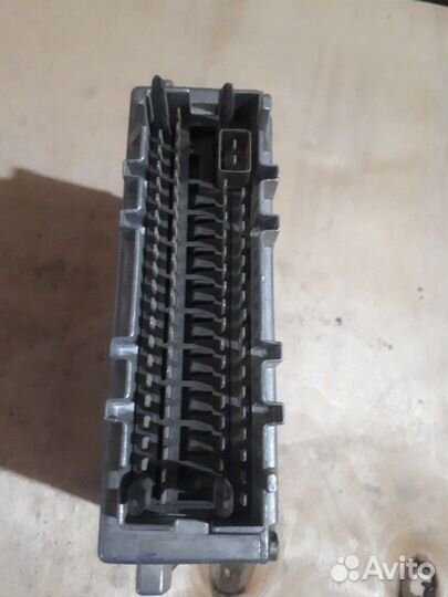 Блок управления LH 015 545 37 32 мерседес 140