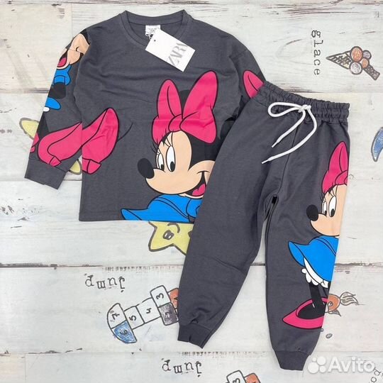 Костюм для девочки новый