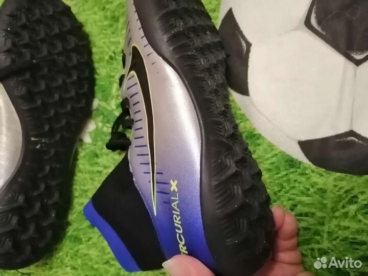 Бутсы nike с носком 36.5 (сороконожки)