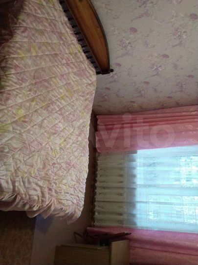 2-к. квартира, 54 м², 4/10 эт.