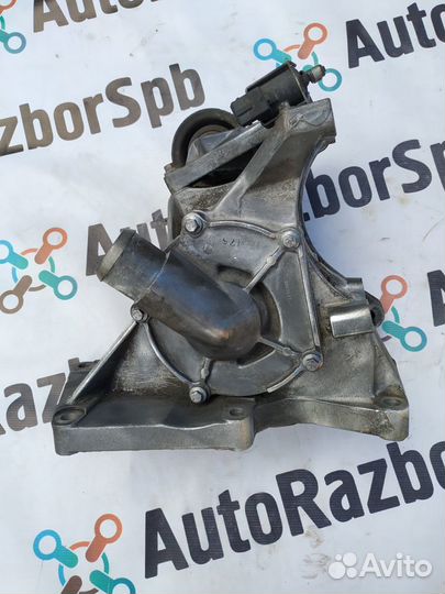 Land Rover Discovery 2 Кронштейн гидроусилителя